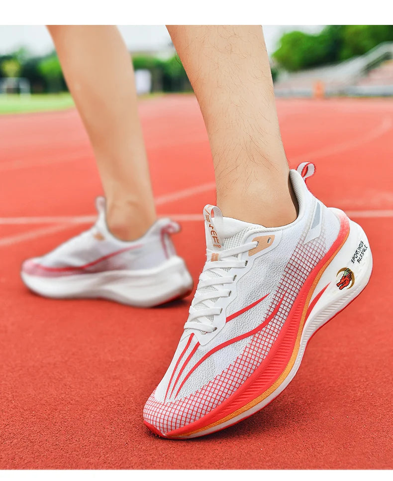 Tênis esportivo casual para homens e mulheres, superfície de malha respirável, suporte de placa de carbono, sola de borracha resistente ao desgaste.